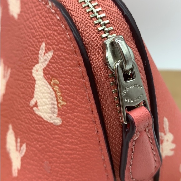 COACH COACH COSMETIC CASE WITH BUNNY SCRIPT PRINT - Picture 9 of 16